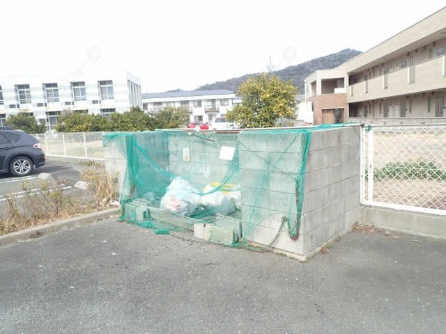 敷地内ゴミステーション