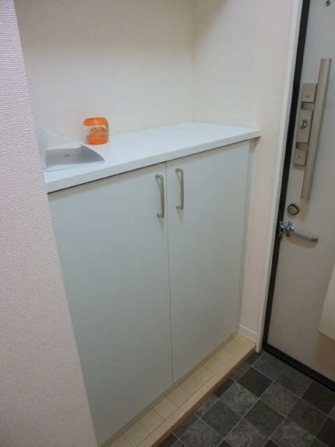 シューズボックス