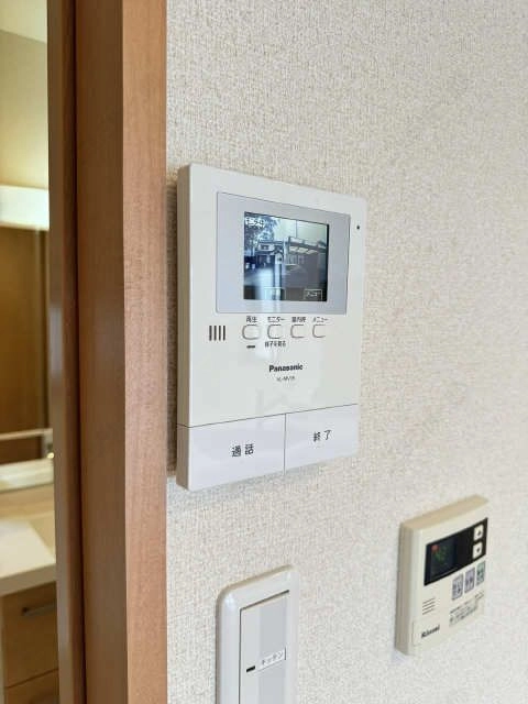 モニター付きインターホン