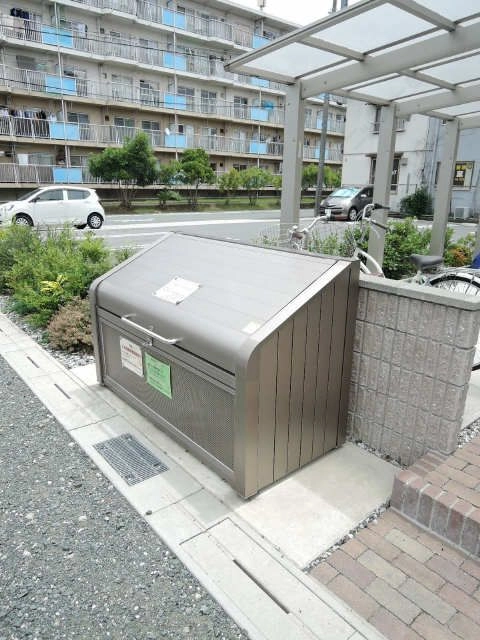 ゴミステーション