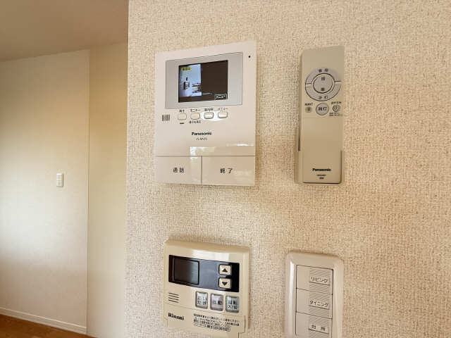 モニター付きインターホン