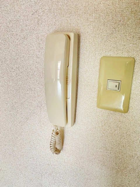 インターホン