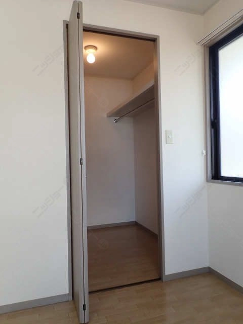 ウォークインクローゼット