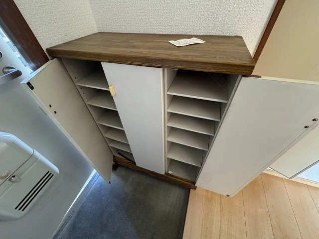 シ ューズBOX