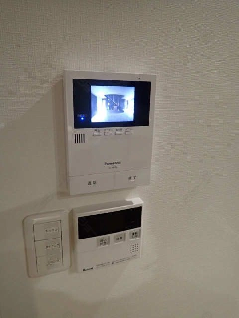 モニター付きインターホン