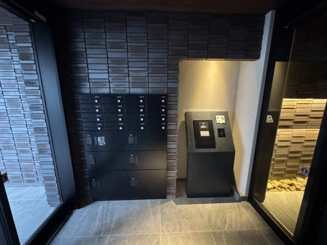 宅配ボックス