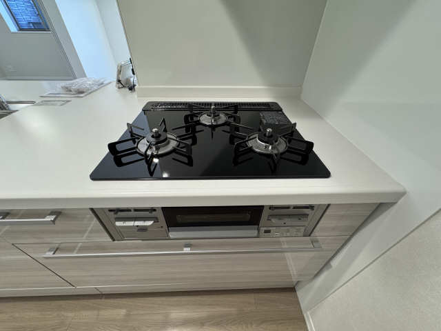 ビルトイン３口コン