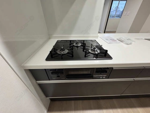 ビルトイン３口コンロ