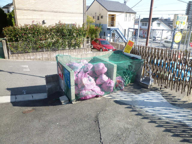 ゴミステーション