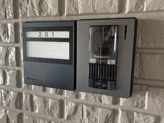 モニター付きインターホン