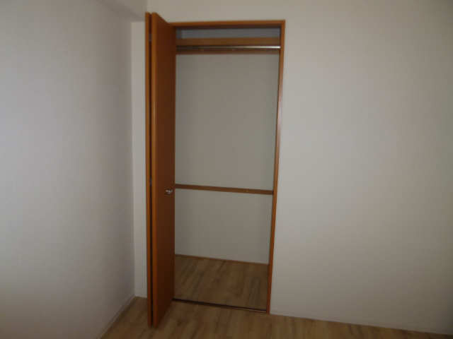 収納（南洋間）