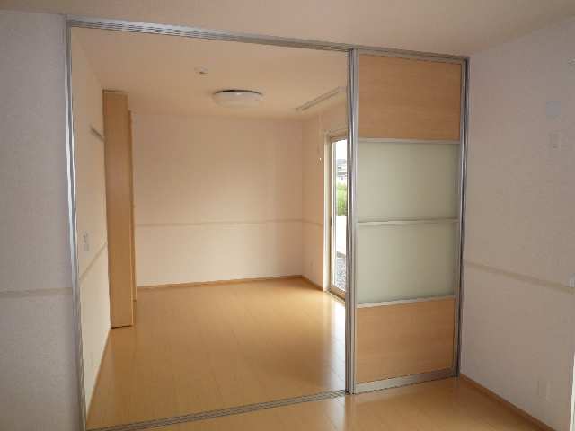 ﾘﾋﾞﾝｸﾞ～洋間