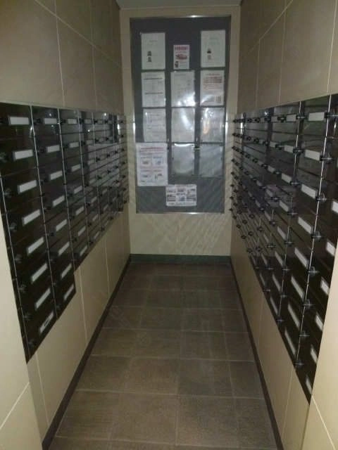 レターボックス