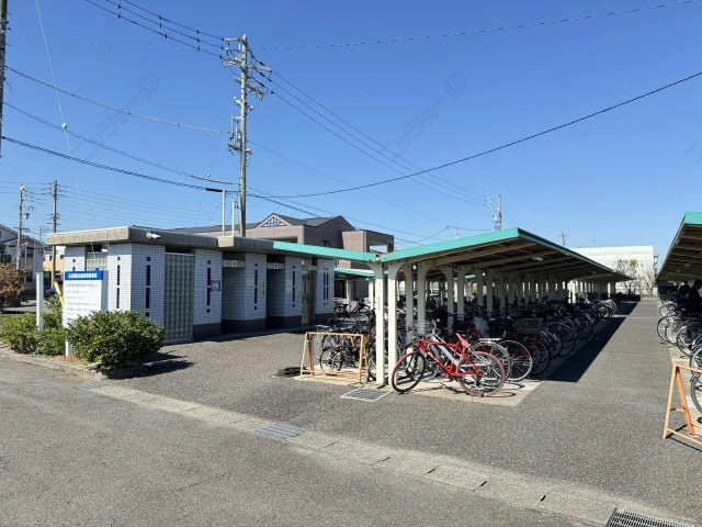JR石浜駅前自転車置き場