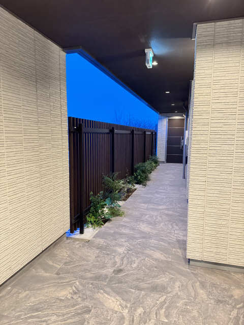 共用廊下（夜間）