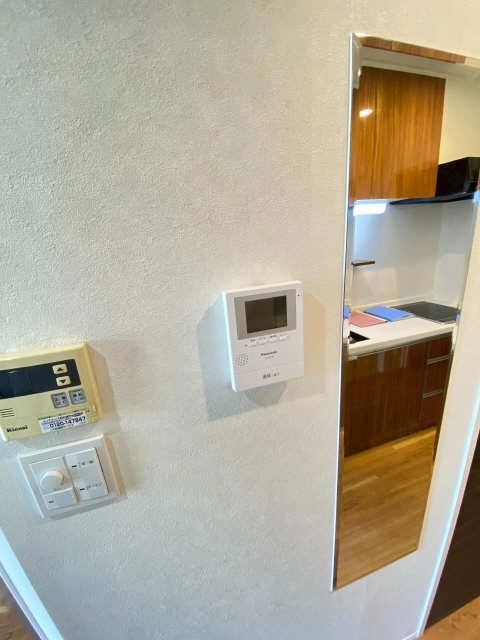 モニター付きインターホン