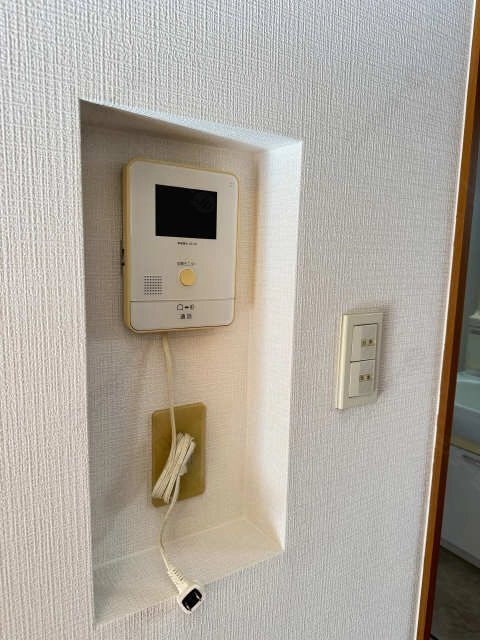 モニター付きインターホン