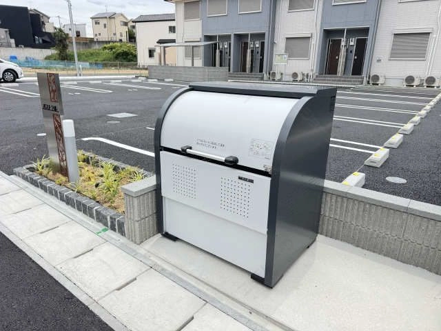 ゴミステーション