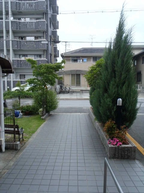 エントランススロープ