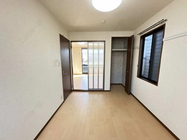 収納（北洋室）