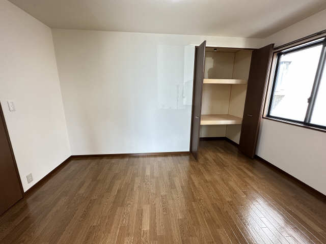 収納（中洋室）