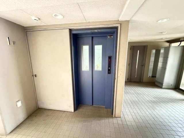 エレベーター