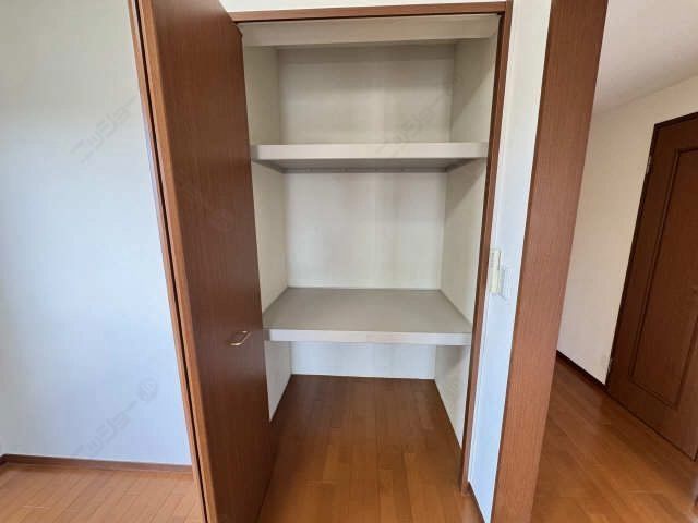 収納(中洋室)