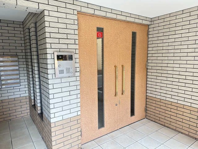 エントランス-2