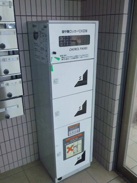 宅配ボックスー