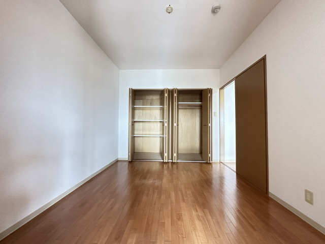 収納（中洋室）