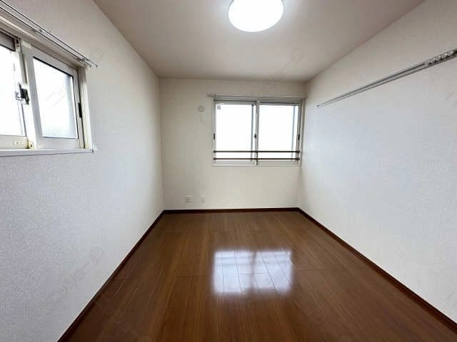 洋室（北西洋室）