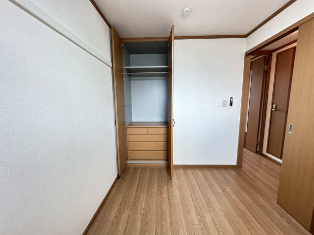 収納（北洋室）