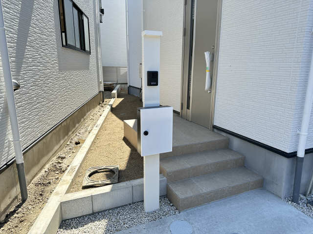 ダイヤルポスト