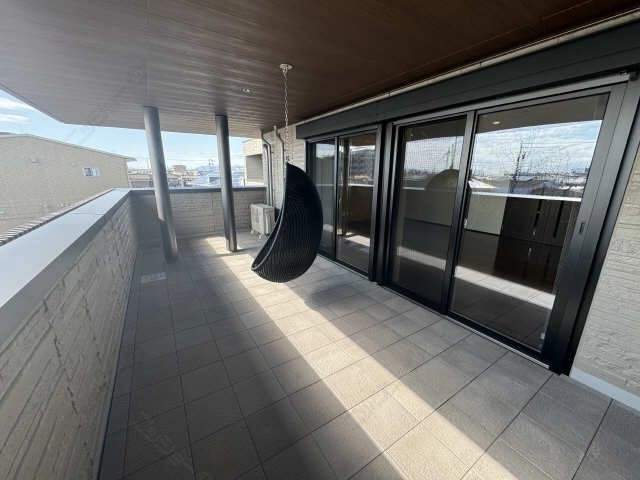 バルコニー（リビング横）