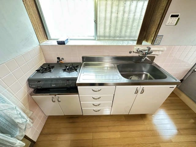 キッチン-2