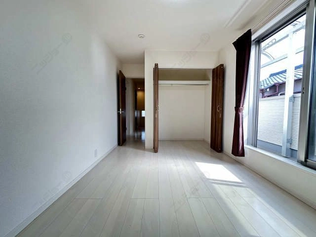 収納（南西洋室）