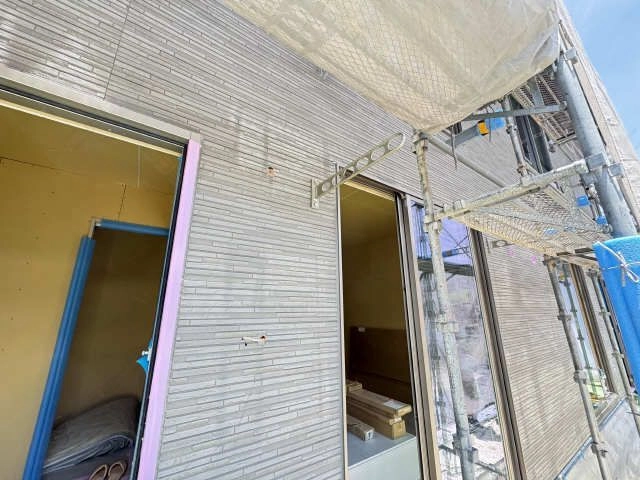 外壁(建築中)