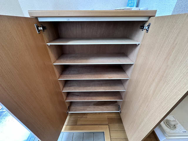 シューズボックス