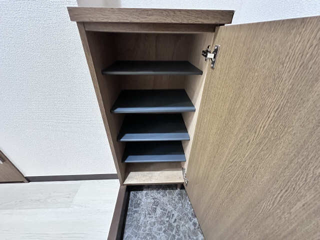 シューズボックス