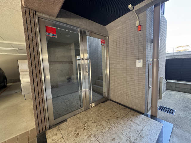 エントラ��ンス