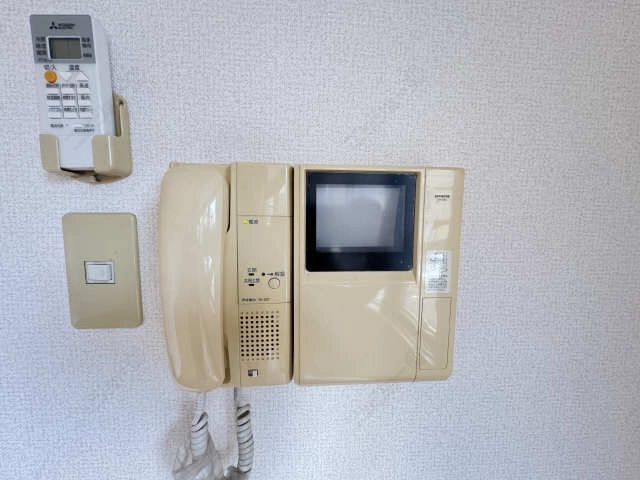モニター付きインターホン
