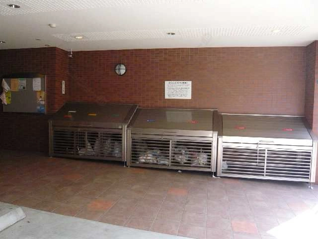 ゴミ置き場