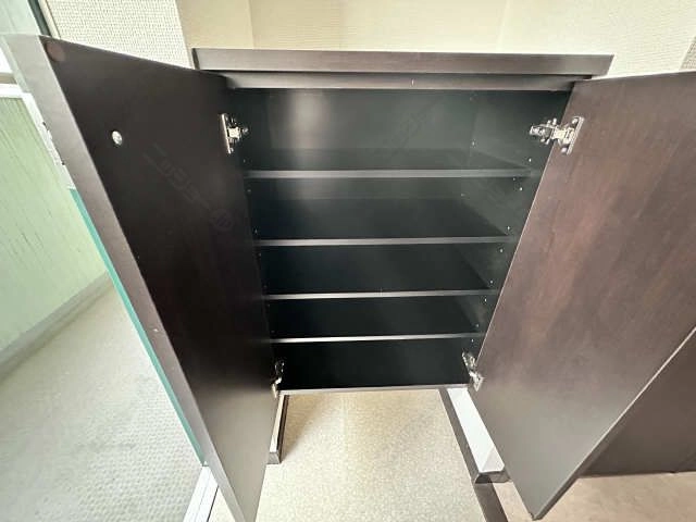 シューズボックス