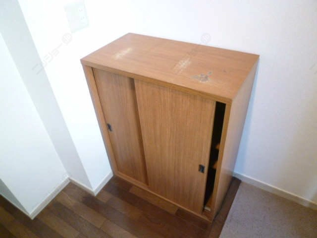 シューズボックス