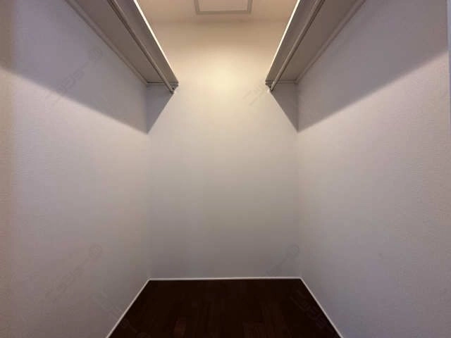 ウォークインクローゼット