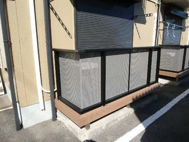 １階専用ウッドデッキ