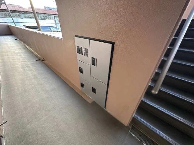 宅配ボックス