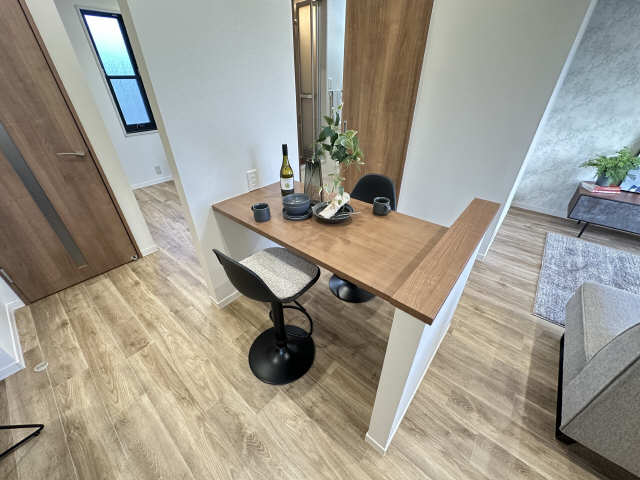 ダイニングテーブル