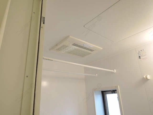 浴室乾燥暖房機能付