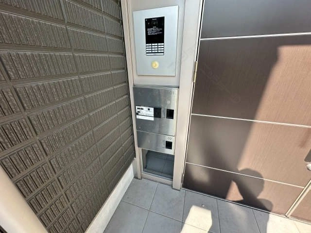 宅配ボックス